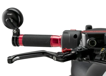 Rearview mirror Tracker