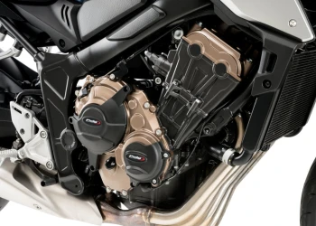 Engine Covers Track for Championship