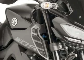 Juego Soportes Fijador del Intermitente al Carenado