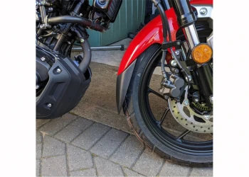 Faldón Guardabarros Delantero