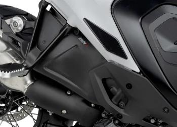 Seitenverkleidung unten