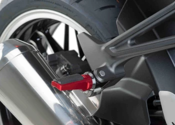 Poggiapiedi modello Sport