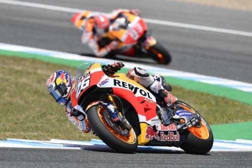 Històrica victòria a Jerez d'un imparable Pedrosa, Màrquez segón.