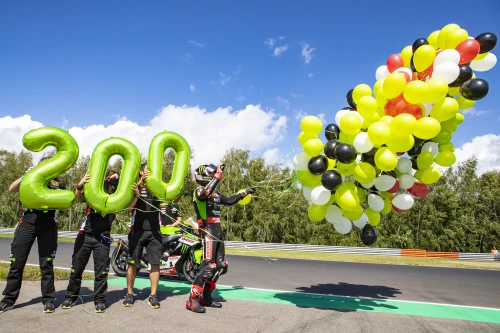 Rea feiert sein 200. WorldSBK-Podium