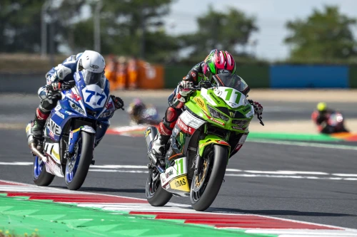 Més poles per Kawasaki a Magny-Cours