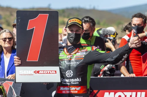 Rea taglia punti dopo un'altra vittoria a Portimão