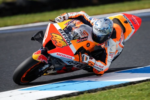 Marc Márquez celebra su podio número 100 en Phillip Island