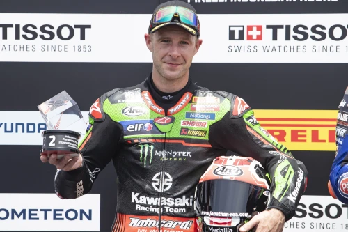 Hat-trick de podios para Rea en Mandalika