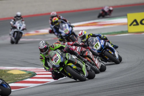 THE RIDERS OF THE KAWASAKI RACING TEAM HAVE GIVEN THEIR ALL IN THE RACES AT THE BARCELONA-CATALUNYA RACE-TRACK