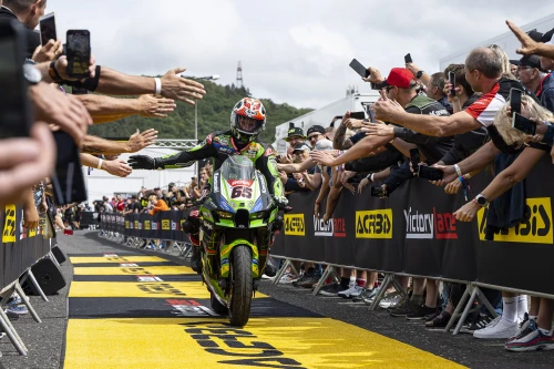 Gran cap de setmana de Jonathan Rea amb una victòria el dissabte i dos podis el diumenge