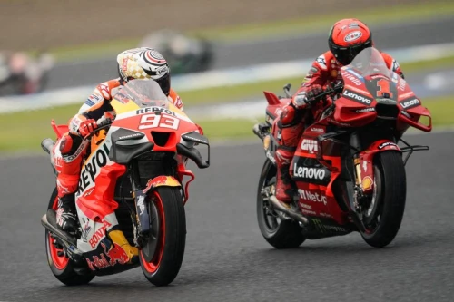 Márquez returns to the podium in a rainy race at the Motegi Circuit