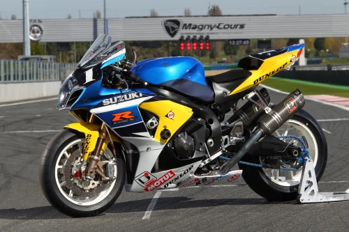 SUZUKI ENDURANCE RACING TEAM '11