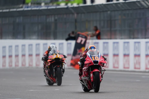 Weekend of highs and lows in WorldSBK, WorldSSP and MotoGP