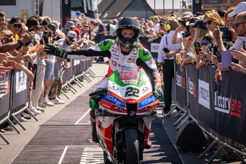 Weekend of highs and lows in WorldSBK, WorldSSP and MotoGP