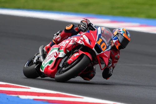 SUPERSTOCK 1000: PALOMERA SIEGER IN ESTORIL UND MARINI SIEBTER IN SAN MARINO