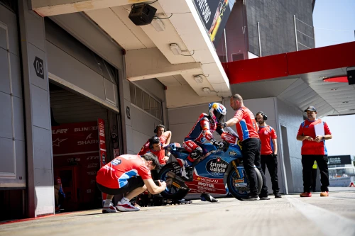 PUIG UND MONLAU MOTUL BÜNDELN IHRE KRÄFTE
