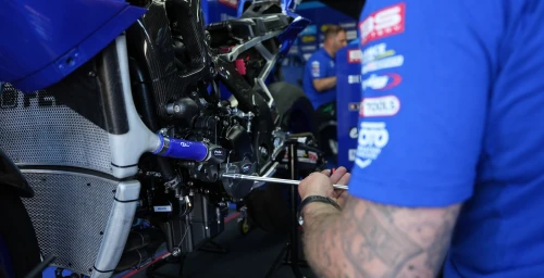 PORTIAMO LA PROTEZIONE DEL MOTORE A UN LIVELLO SUPERIORE CON I PROTEZIONI MOTORE TRACK PER CHAMPIONSHIP